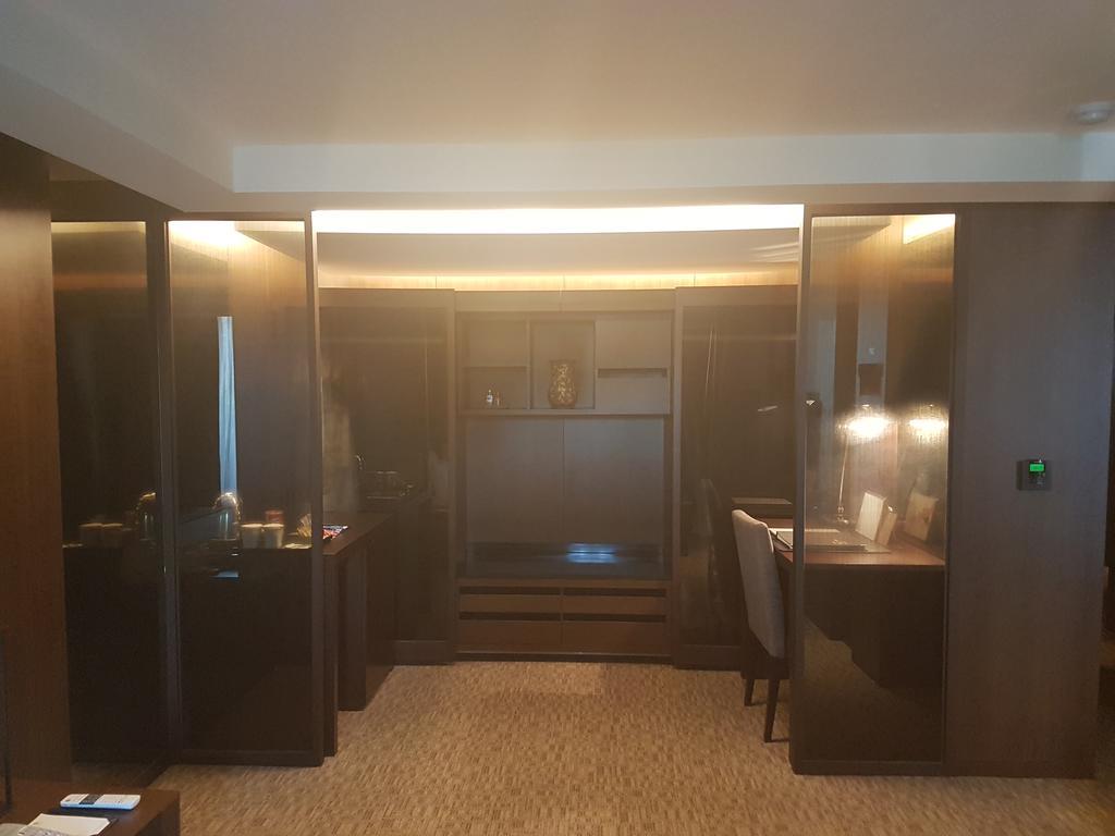 Best Western Incheon Royal Hotel Экстерьер фото