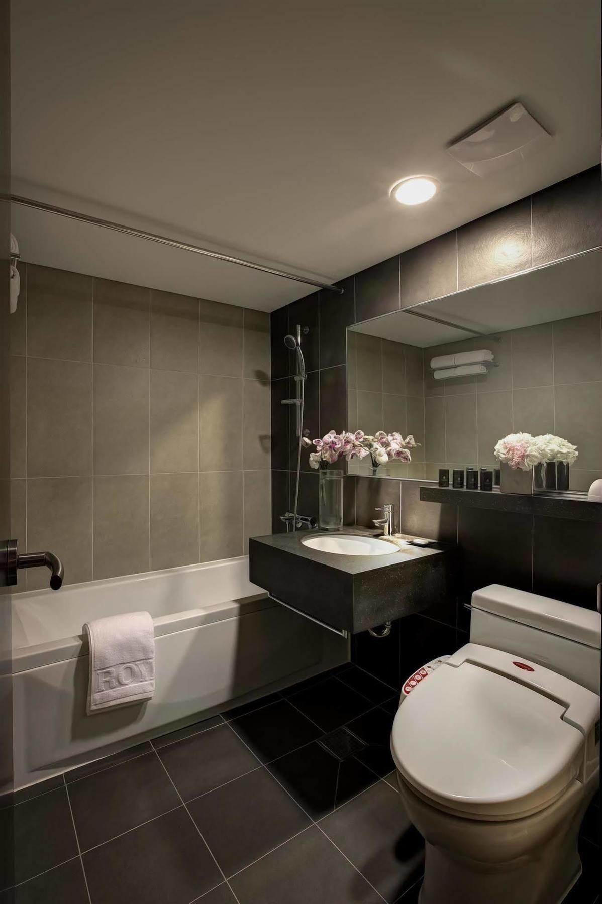 Best Western Incheon Royal Hotel Экстерьер фото